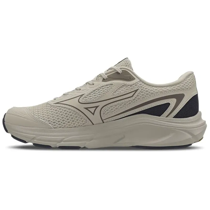 Tênis Mizuno Arenito Hawk 6 masculino bege em uso casual